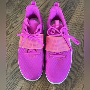 Nike Renew In-Season AR4543 603 Pink Trainers